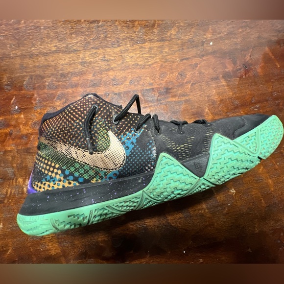 Vintage Nike Kyrie 4 Mamba Mentality Size 11.5 - Picture 12 of 12